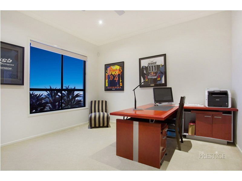 8 Abbey Ridge Road, Reedy Creek QLD 4227