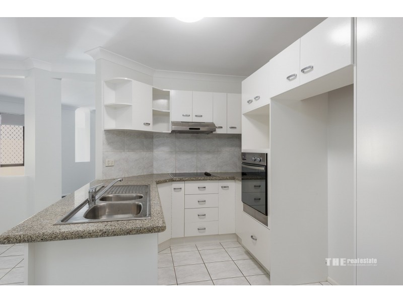 2/28 Mawarra Street, Surfers Paradise QLD 4217