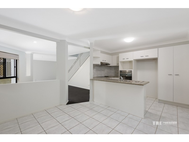 2/28 Mawarra Street, Surfers Paradise QLD 4217