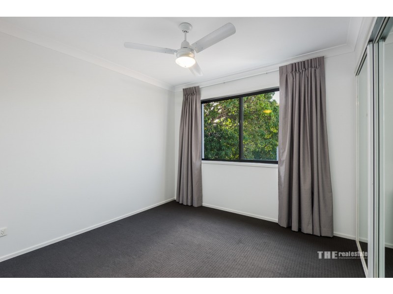 2/28 Mawarra Street, Surfers Paradise QLD 4217