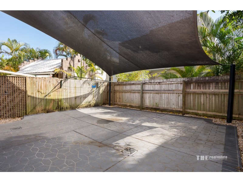 2/28 Mawarra Street, Surfers Paradise QLD 4217