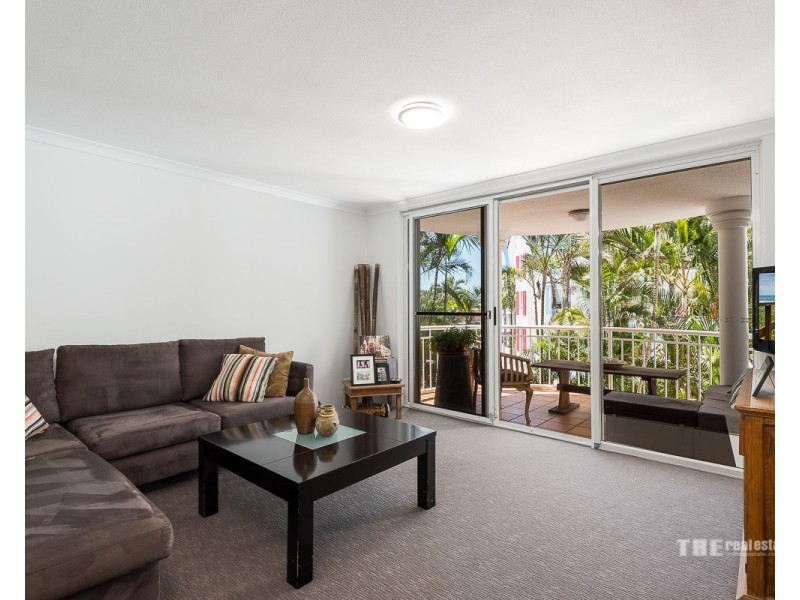 33/28 Chairlift Avenue, Miami QLD 4220