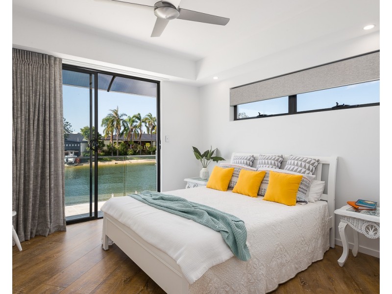 2a Cypress Drive, Broadbeach Waters QLD 4218