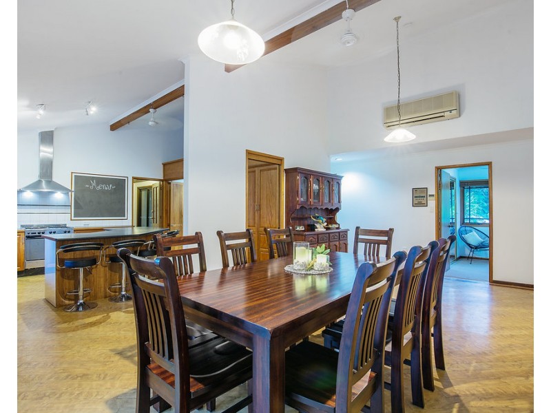 72 Coorabin Court, Tallebudgera QLD 4228