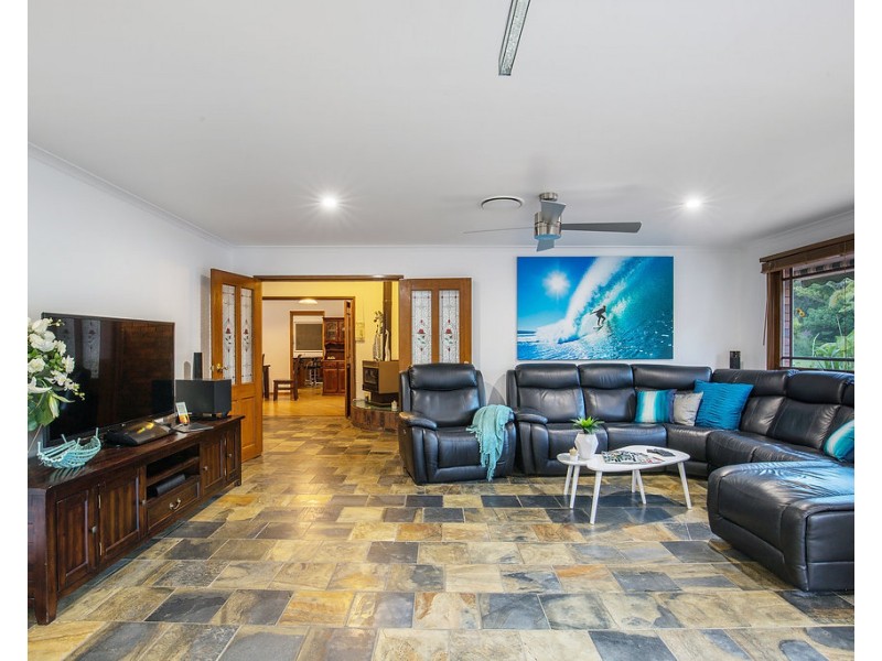 72 Coorabin Court, Tallebudgera QLD 4228