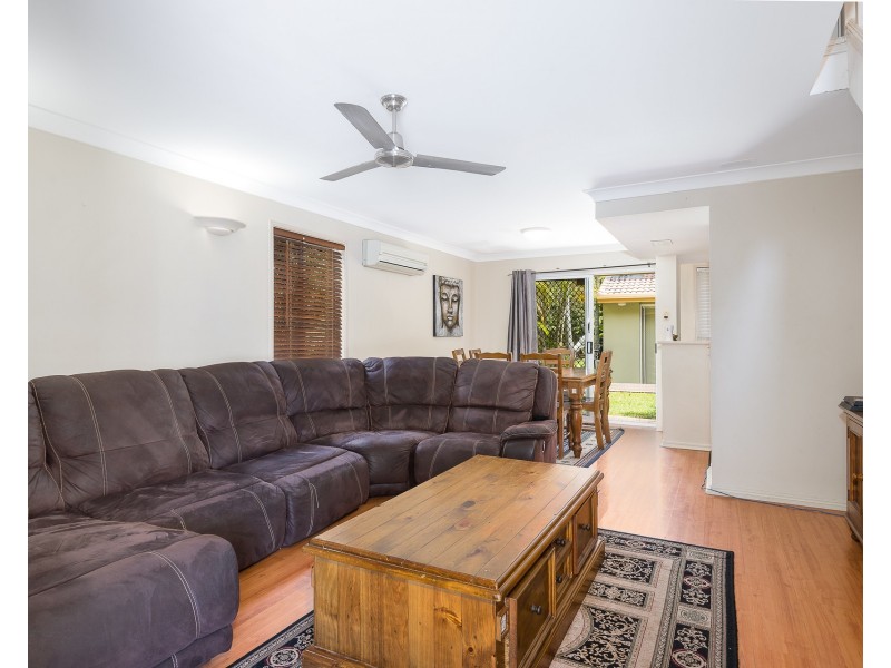 199/215 Cottesloe Drive, Mermaid Waters QLD 4218