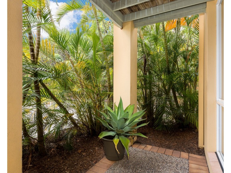 199/215 Cottesloe Drive, Mermaid Waters QLD 4218