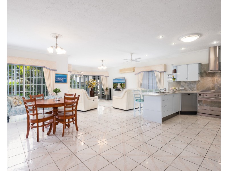 35 Port Jackson Boulevard, Clear Island Waters QLD 4226