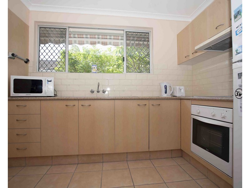 1/7 Cantwell Court, Miami QLD 4220