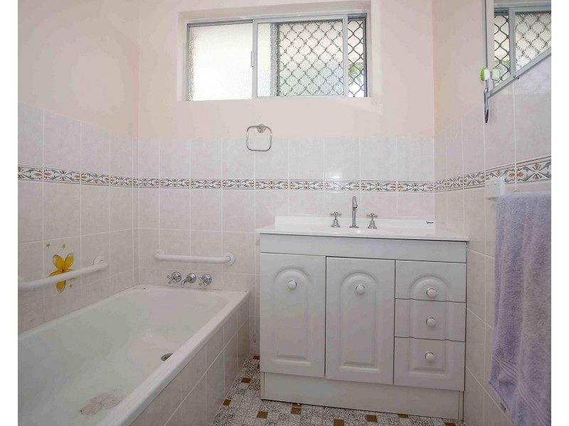 1/7 Cantwell Court, Miami QLD 4220