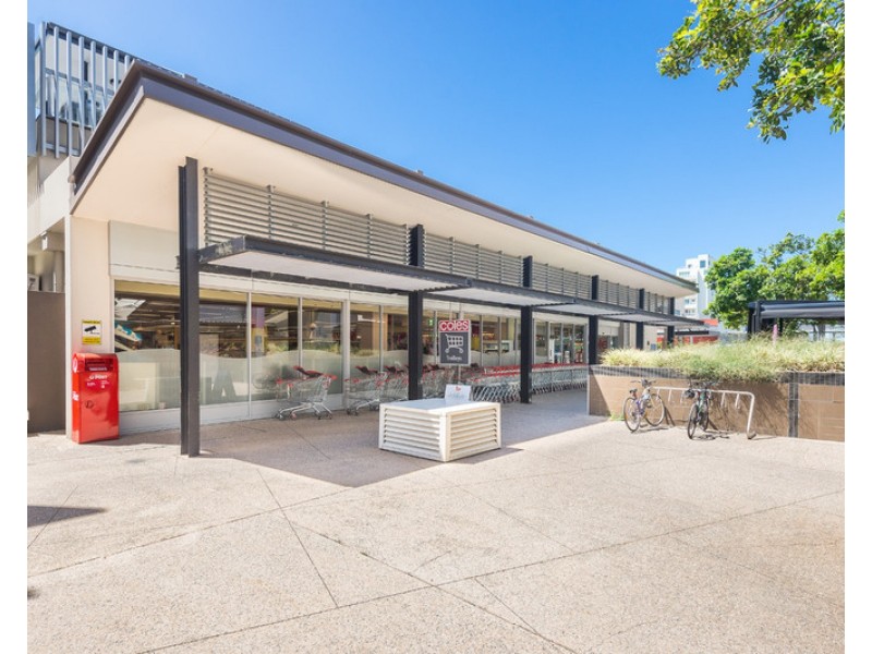 214/1 Toombul Avenue, Miami QLD 4220