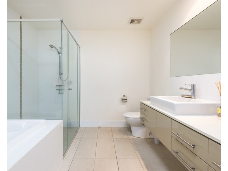 214/1 Toombul Avenue, Miami QLD 4220