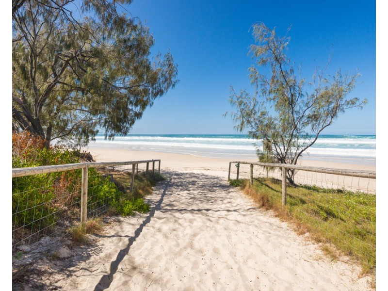 214/1 Toombul Avenue, Miami QLD 4220