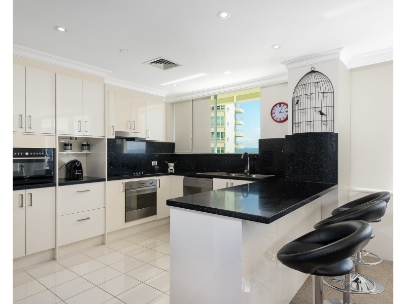 C19-1/75 Brighton Parade, Southport QLD 4215