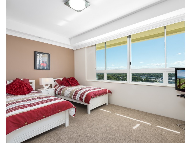 C19-1/75 Brighton Parade, Southport QLD 4215