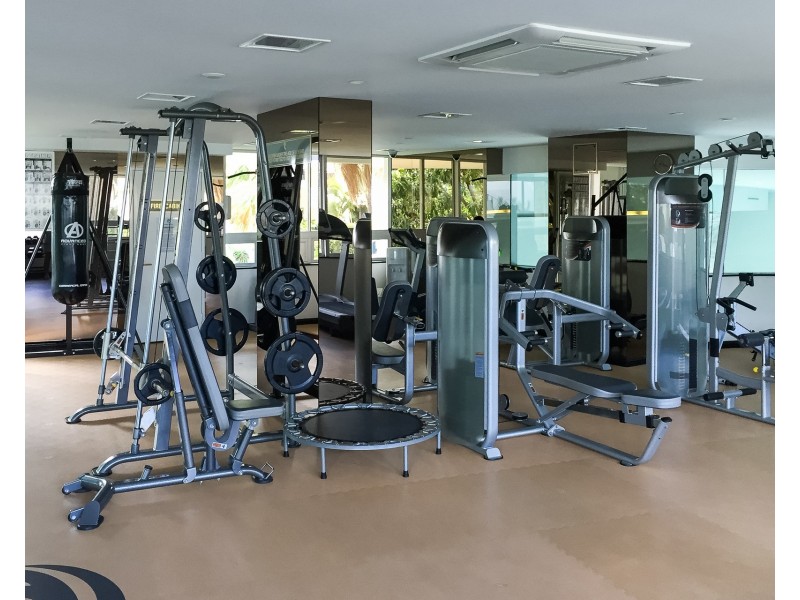 C19-1/75 Brighton Parade, Southport QLD 4215