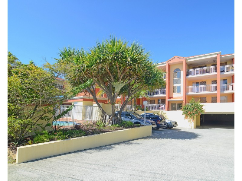 5/2103 Gold Coast Highway, Miami QLD 4220