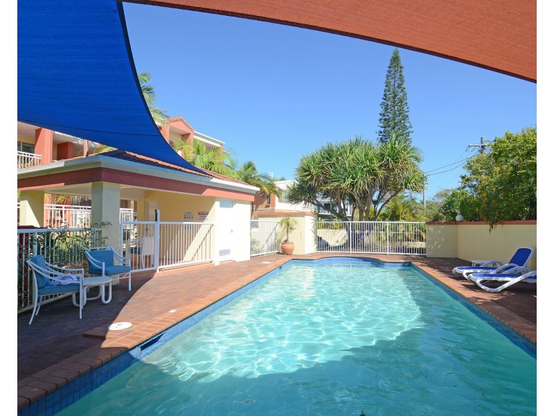 5/2103 Gold Coast Highway, Miami QLD 4220