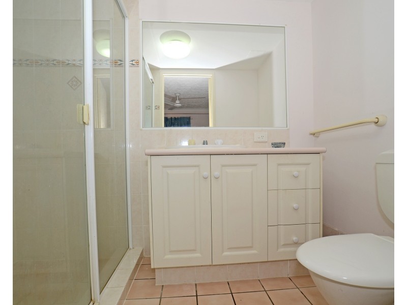 5/2103 Gold Coast Highway, Miami QLD 4220