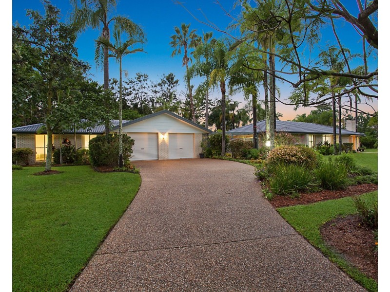 1 Elm Court, Tallebudgera QLD 4228