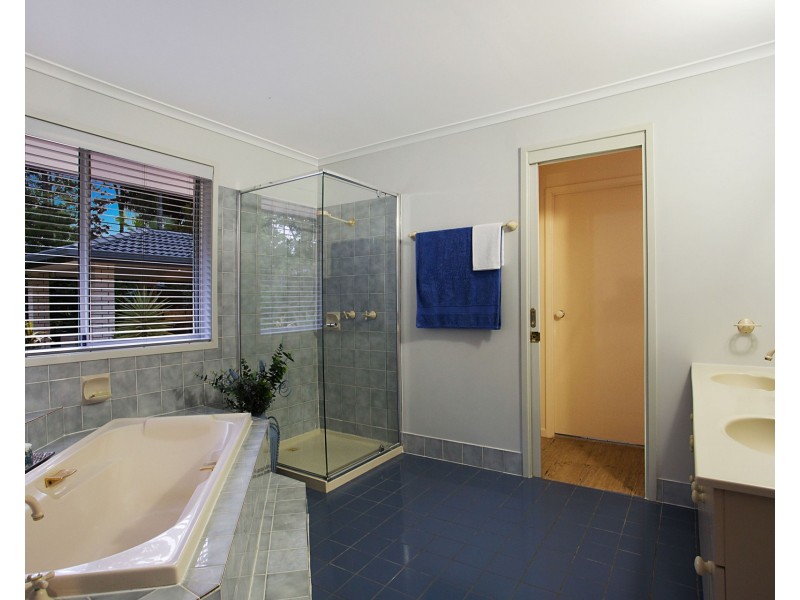 1 Elm Court, Tallebudgera QLD 4228