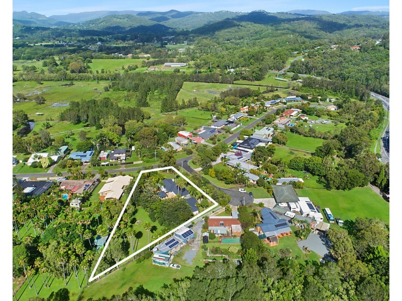 1 Elm Court, Tallebudgera QLD 4228