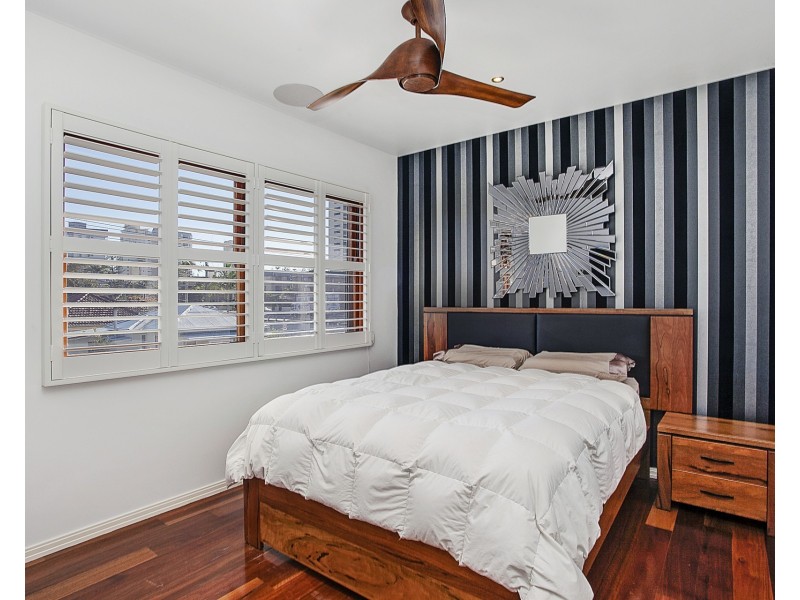 2/2 Cedar Court, Burleigh Heads QLD 4220