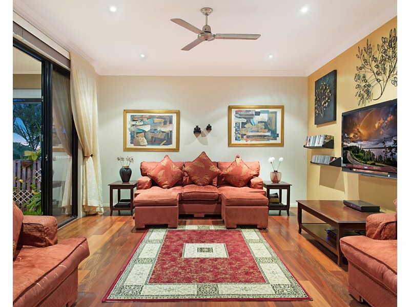 6 Molonglo Close, Reedy Creek QLD 4227