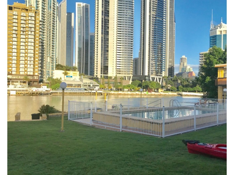 @/29 Tarcoola Crescent, Chevron Island QLD 4217