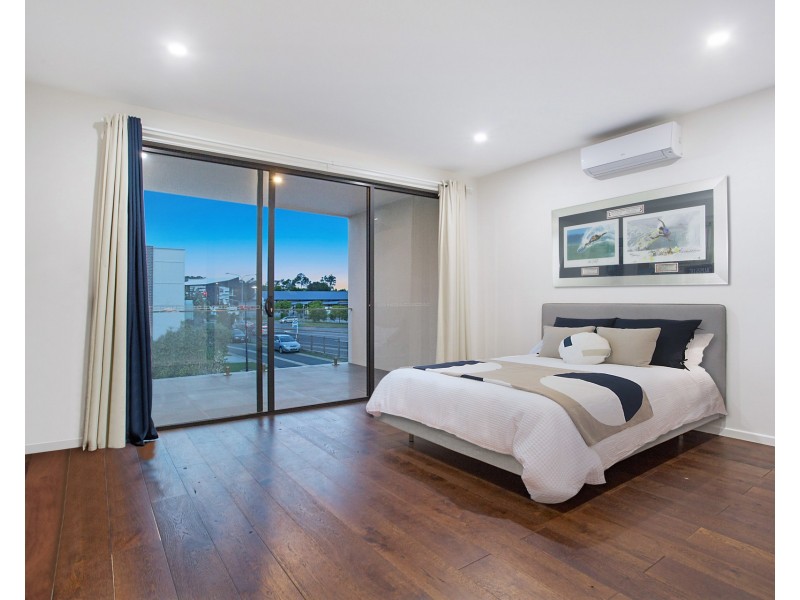 9 Jurien Crescent, Varsity Lakes QLD 4227