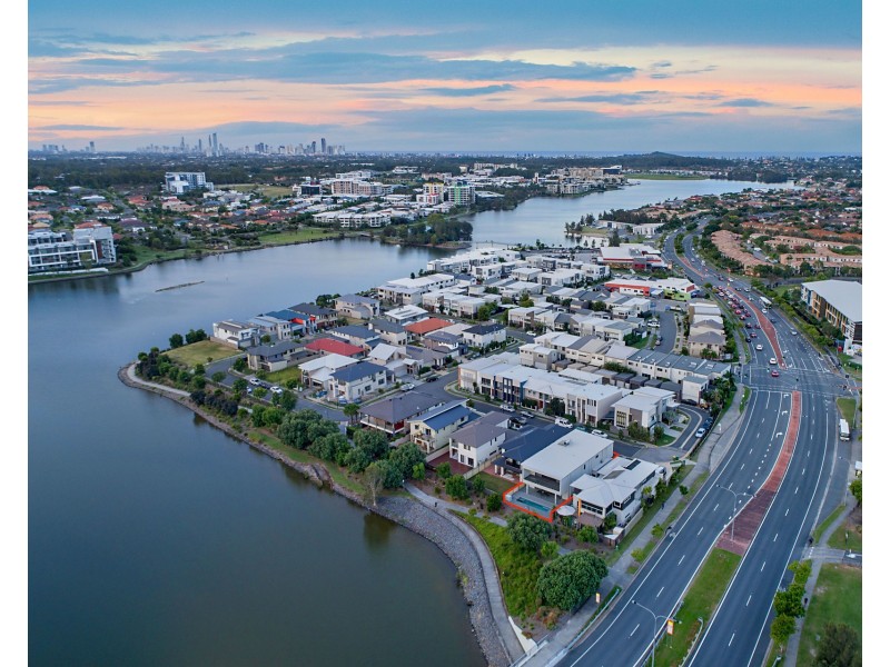 9 Jurien Crescent, Varsity Lakes QLD 4227