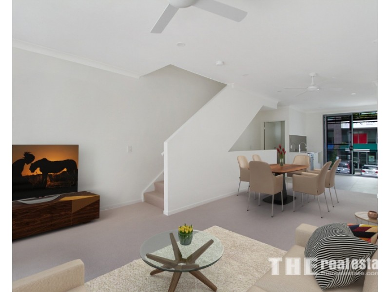 30/3028 The Boulevard, Carrara QLD 4211