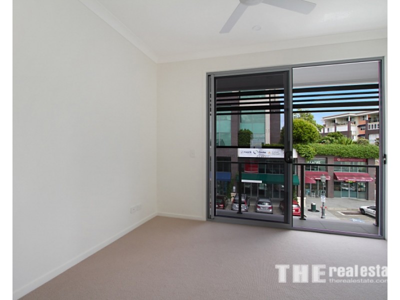 30/3028 The Boulevard, Carrara QLD 4211