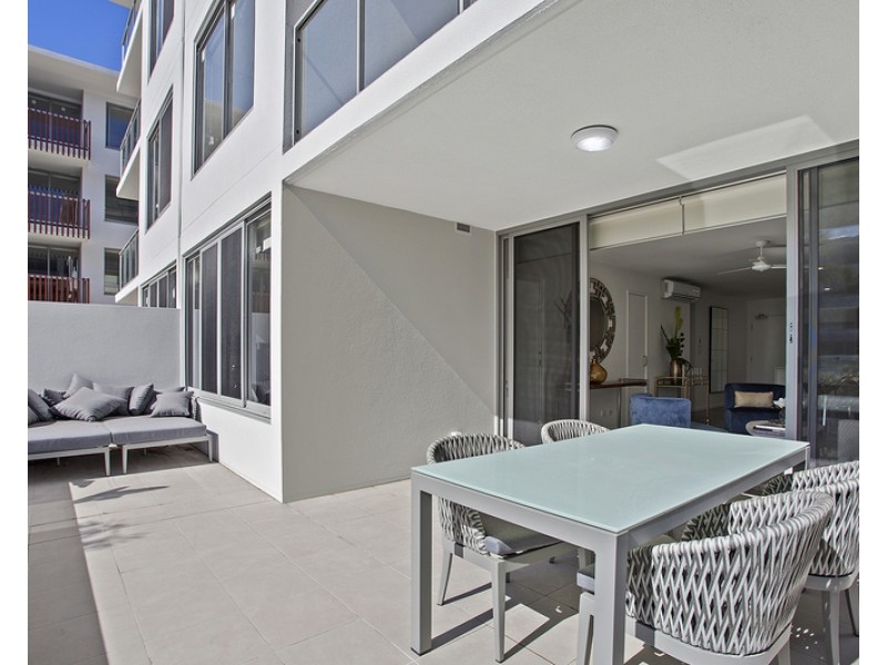 4105/1 Waterford Court, Bundall QLD 4217