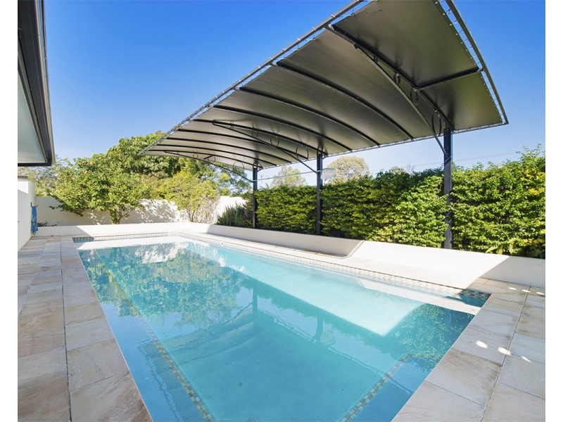 10 Larch Street, Tallebudgera QLD 4228