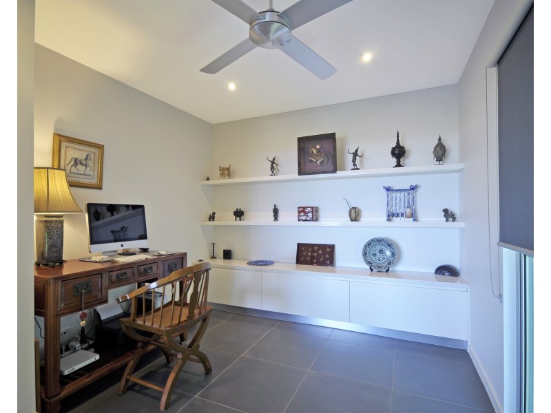 53 Crest Drive, Currumbin QLD 4223