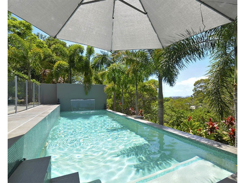 53 Crest Drive, Currumbin QLD 4223
