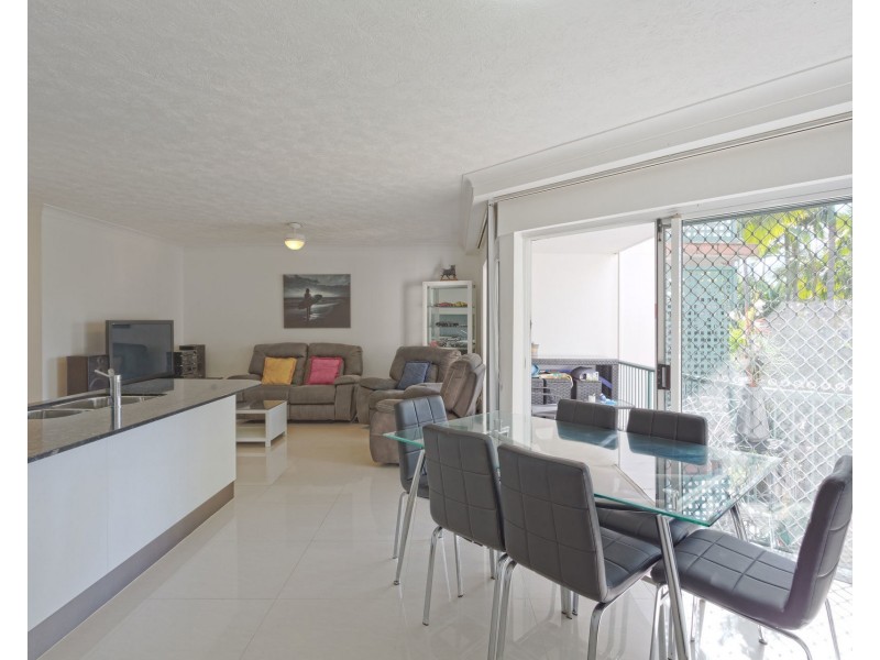 21/7 Redondo Avenue, Miami QLD 4220