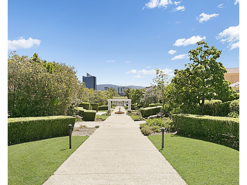 28/3 Robina Town Centre Drive, Robina QLD 4226