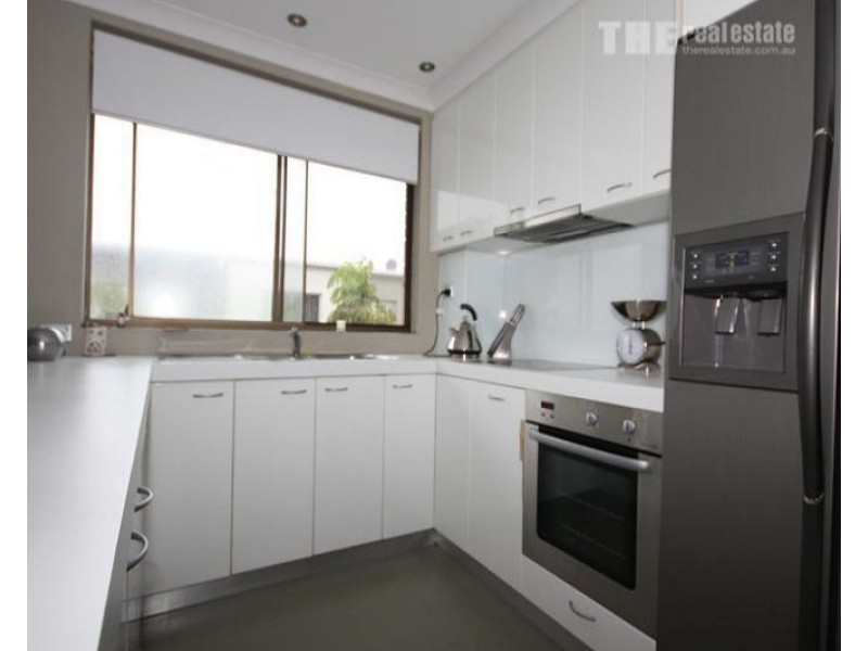 7/2325 Gold Coast Highway, Mermaid Beach QLD 4218