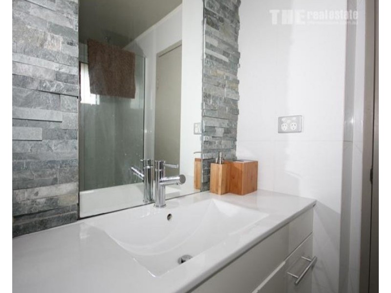 7/2325 Gold Coast Highway, Mermaid Beach QLD 4218