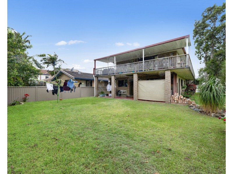 7 Kitchener Street, Tugun QLD 4224