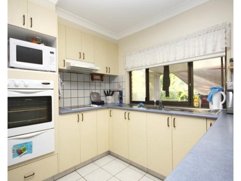 6 Cabarita Street, Biggera Waters QLD 4216