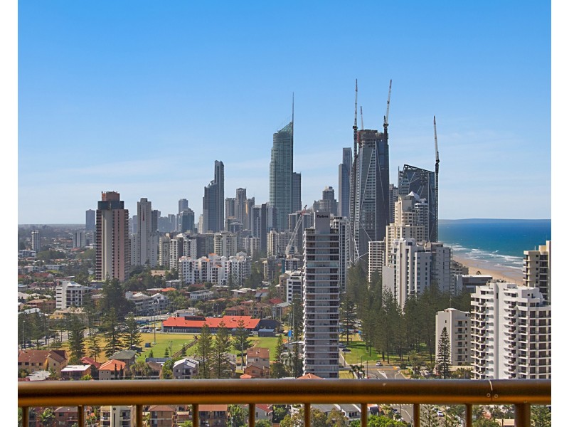 @/1 Albert Avenue, Broadbeach QLD 4218