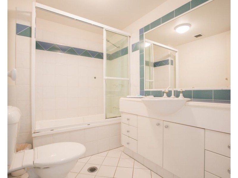 41/28 Chairlift Avenue, Miami QLD 4220