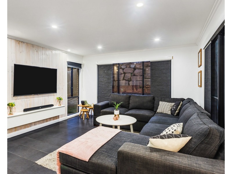 41 Manning Circuit, Pacific Pines QLD 4211