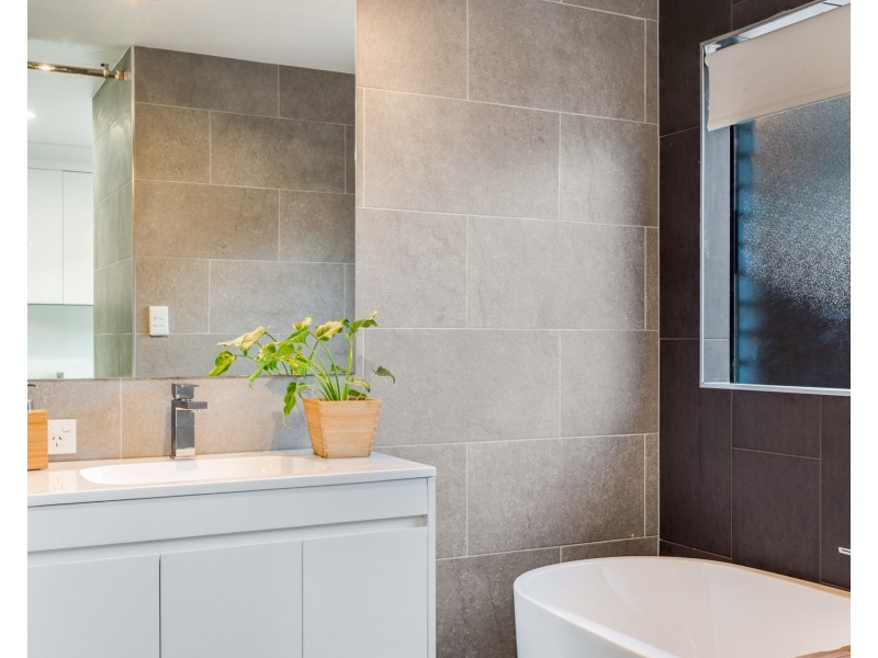 41 Manning Circuit, Pacific Pines QLD 4211