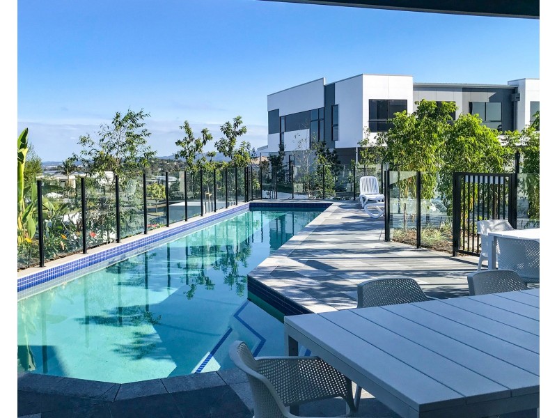 15/34 John Francis Drive, Carrara QLD 4211