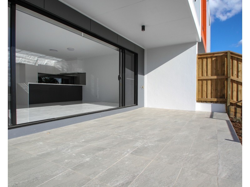 15/34 John Francis Drive, Carrara QLD 4211