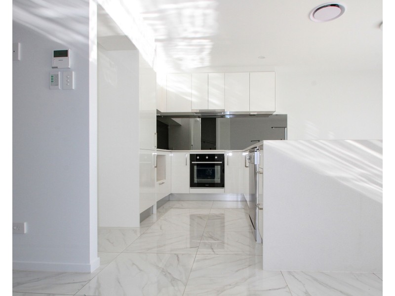 15/34 John Francis Drive, Carrara QLD 4211